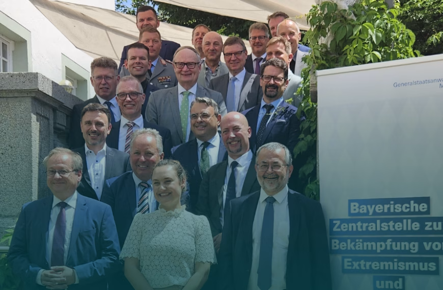 Internationale Extremismus-Tagung der Generalstaatsanwaltschaft München in Lautrach