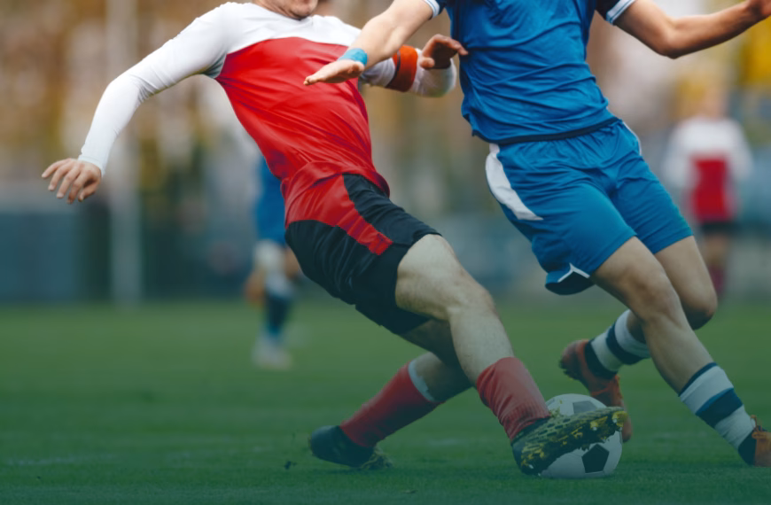 Folgenreiche Grätsche im Hobbyfußball begründet keine Haftung