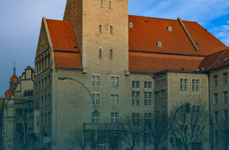 VG Berlin bestätigt Verbot von Wohn-Zeit-Modell in Neuköllner Milieuschutzgebiet