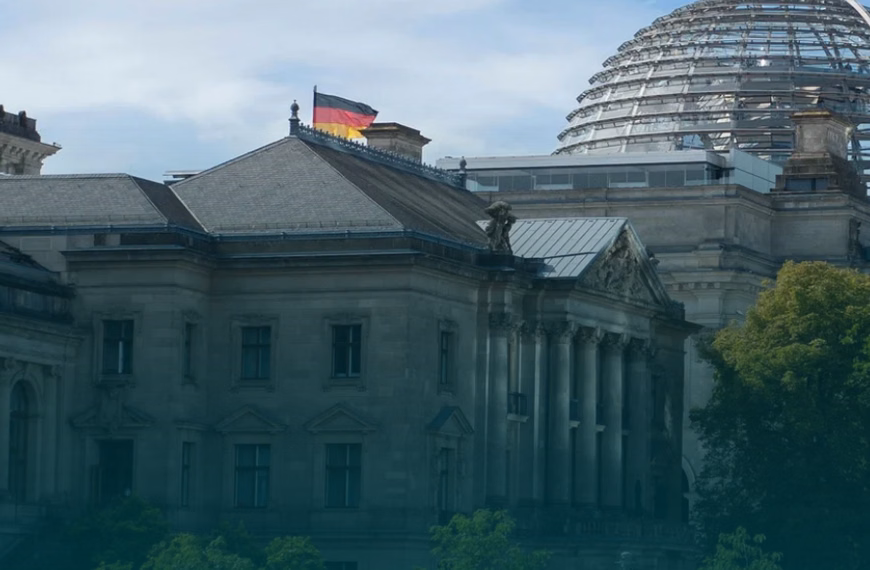 Potsdamer Treffen: Ausschluss von AfD-Politikerin Huy aus Parlamentarischer Gesellschaft rechtmäßig